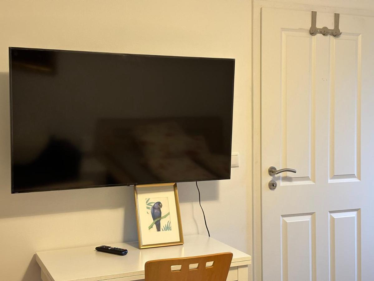 Starhouse Ferienwohnung Hamburg Ngoại thất bức ảnh